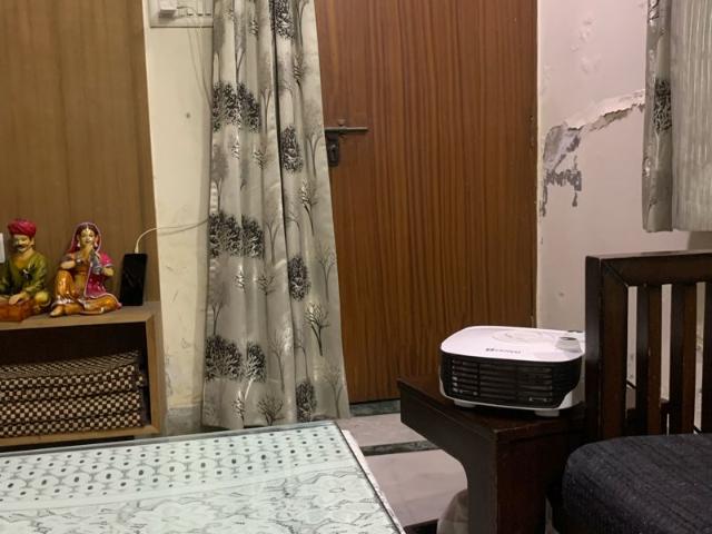 Resale | 3 BHK 540 Sq.Ft. Apartment in Old Rajinder Nagar