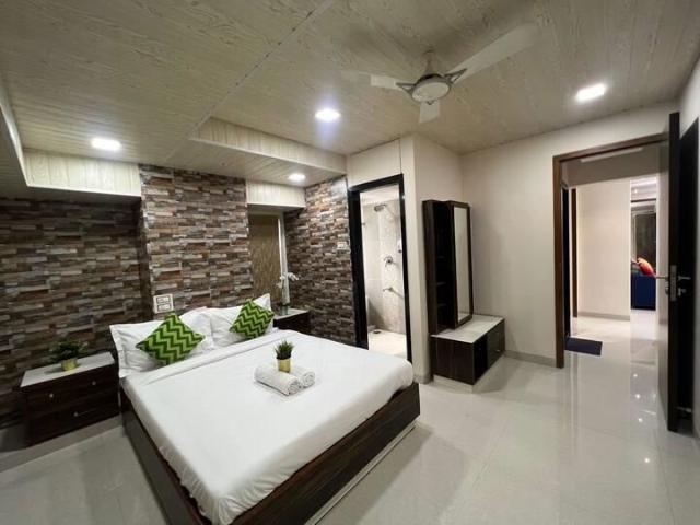 Resale | 3 BHK + 580 Sq.Ft. Apartment in Neev Excella Residency