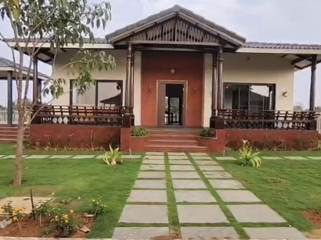 Resale | 3 BHK 600 Sq.Ft. Villa in Bhuvana Fortune Greens