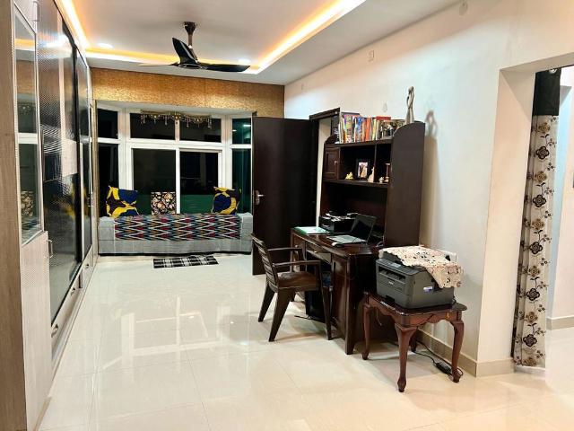 Resale | 3 BHK 6340 Sq.Ft. Independent House in Eden House Apartments