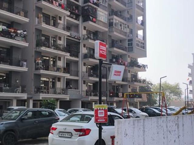 Resale | 3 BHK 645 Sq.Ft. Apartment in Amolik Sankalp