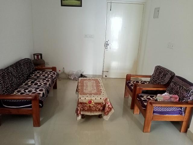 Resale | 3 BHK 645 Sq.Ft. Apartment in Pyramid Urban Homes 2