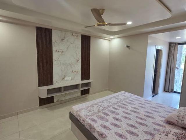 Resale | 3 BHK 6500 Sq.Ft. Apartment in Ajmer Road