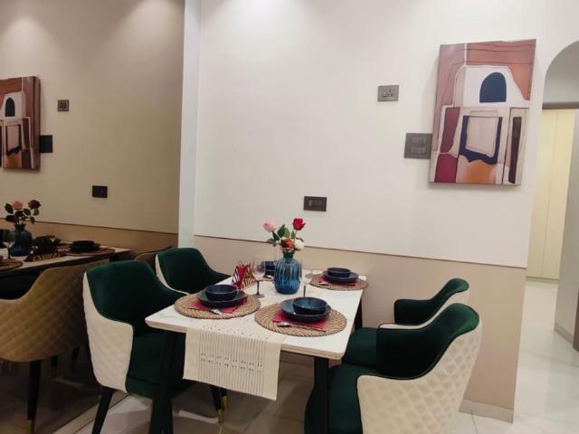 Resale | 3 BHK + 720 Sq.Ft. Apartment in Sky Annex