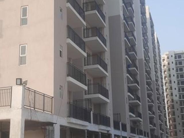 Resale | 3 BHK 751 Sq.Ft. Apartment in HCBS Auroville