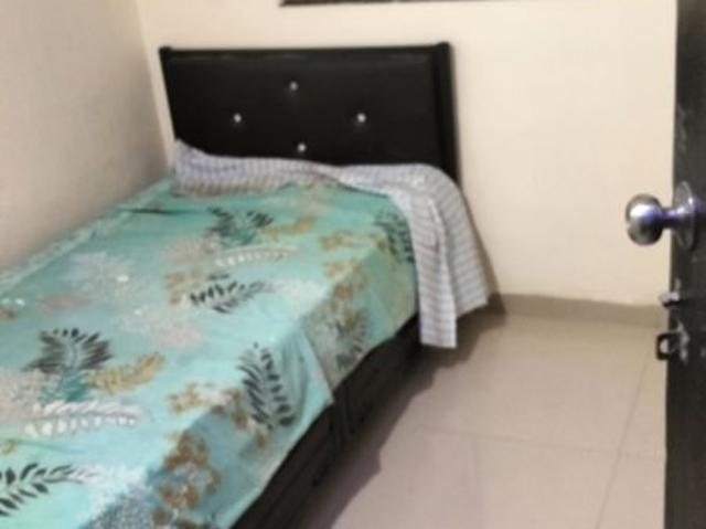 Resale | 3 BHK 770 Sq.Ft. Apartment in Kumar Princetown