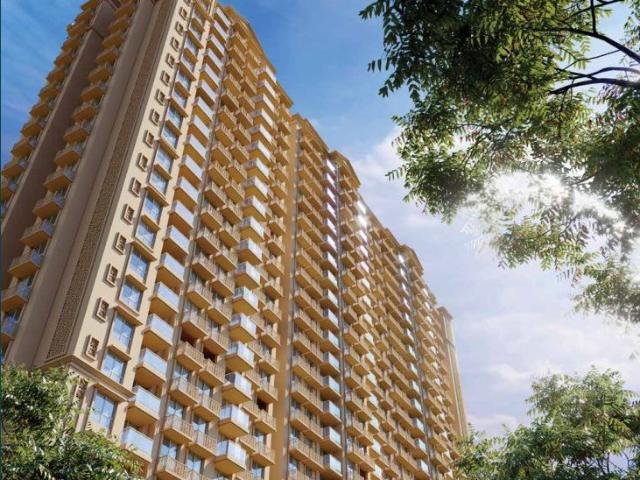 Resale | 3 BHK 784 Sq.Ft. Apartment in Hiranandani Highland