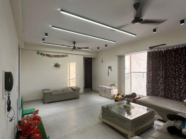 Resale | 3 BHK 788 Sq.Ft. Apartment in NG Grand Plaza