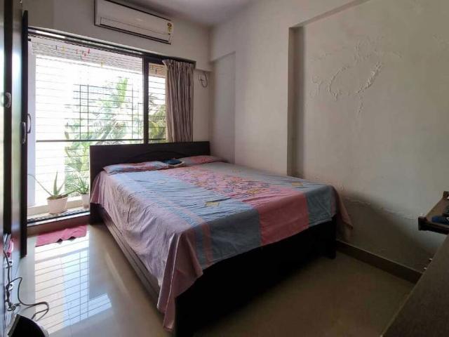 Resale | 3 BHK + 780 Sq.Ft. Apartment in Mohan Mansion CHS
