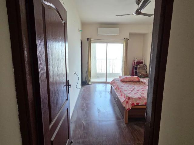 Resale | 3 BHK 826 Sq.Ft. Apartment in VVIP Addresses