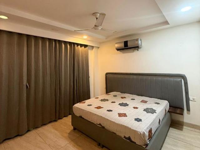 Resale | 3 BHK 850 Sq.Ft. Apartment in Sector 16 A