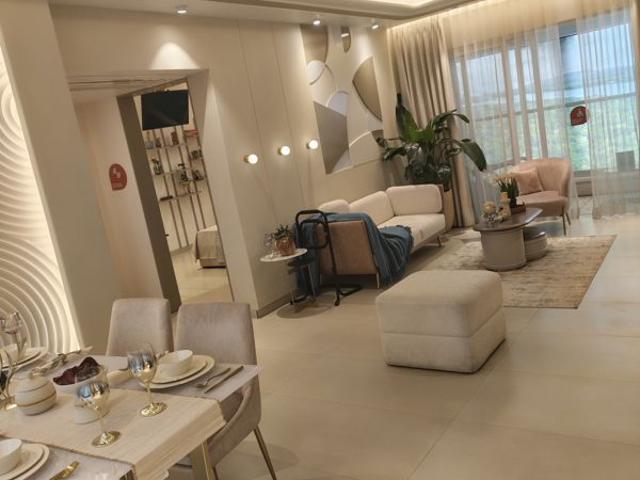 Resale | 3 BHK + 863 Sq.Ft. Apartment in Dosti Planet North