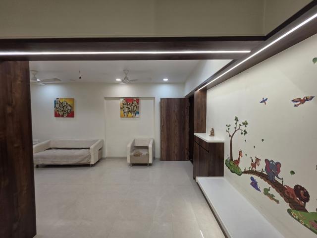 Resale | 3 BHK 877 Sq.Ft. Apartment in Vastu Acharya Ashram