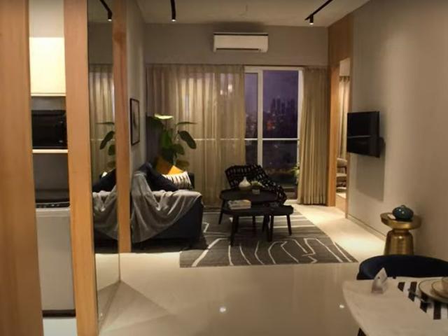 Resale | 3 BHK + 885 Sq.Ft. Apartment in Siddha Sky Phase 4