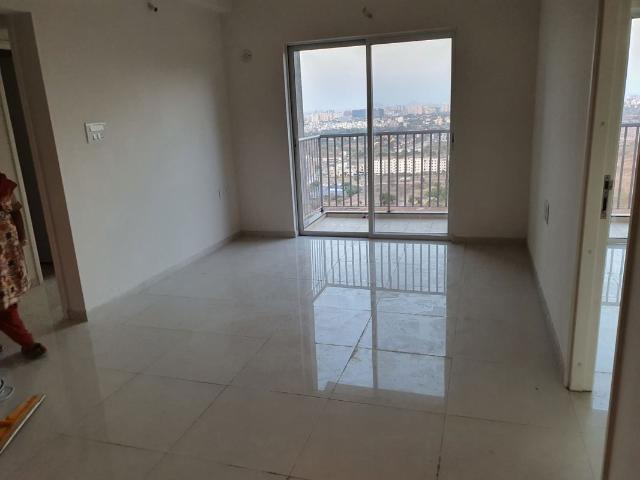 Resale | 3 BHK 880 Sq.Ft. Apartment in Godrej Hillside