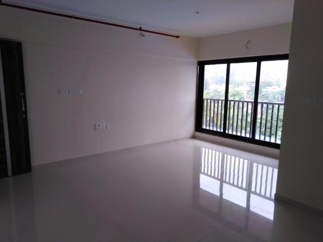 Resale | 3 BHK 881 Sq.Ft. Apartment in Chandak Stella