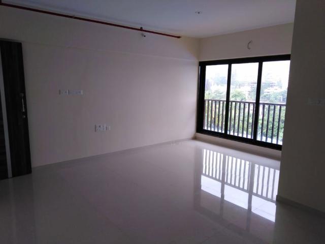 Resale | 3 BHK 881 Sq.Ft. Apartment in Chandak Stella
