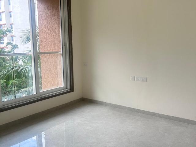 Resale | 3 BHK 882 Sq.Ft. Apartment in Harshmaan Crescent Heights