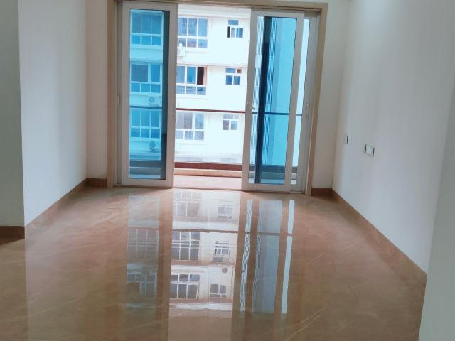 Resale | 3 BHK 905 Sq.Ft. Apartment in Upper East 97
