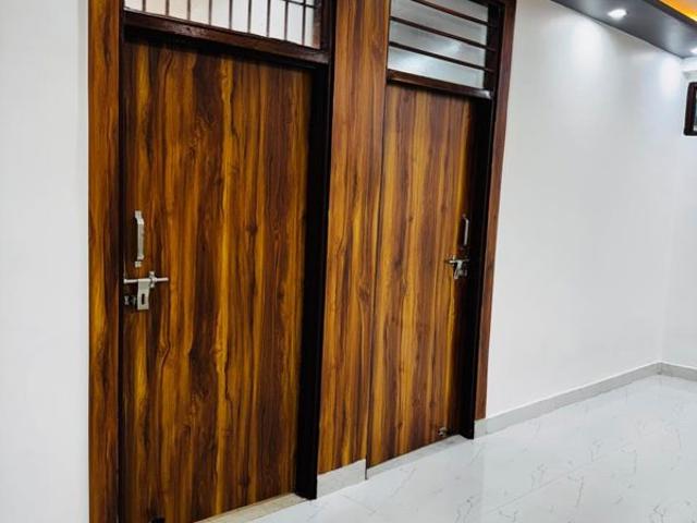 Resale | 3 BHK 909 Sq.Ft. Apartment in Balaji Enclaves