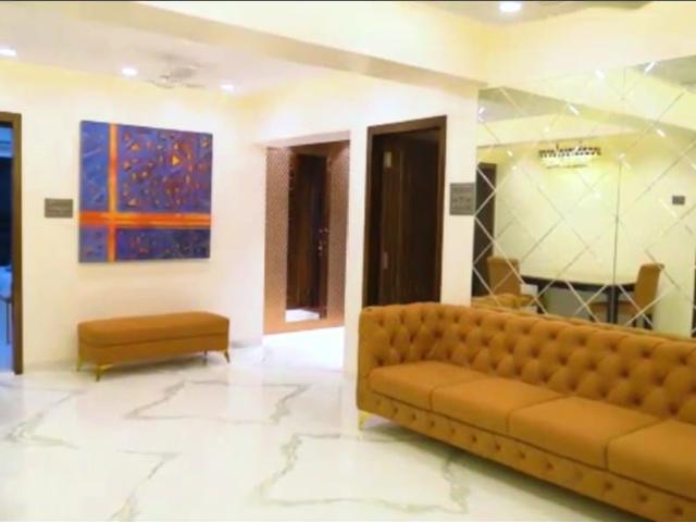 Resale | 3 BHK 900 Sq.Ft. Apartment in Vaishnavi Heights Sion