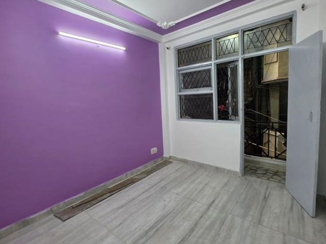 Resale | 3 BHK + 900 Sq.Ft. Apartment in Sarita Vihar