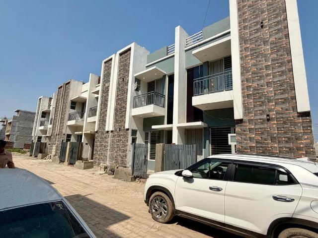 Resale | 3 BHK 900 Sq.Ft. Independent House in Homeland Global Park CP Atelier