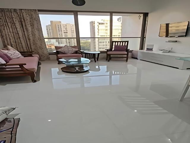 Resale | 3 BHK 925 Sq.Ft. Apartment in Matunga East