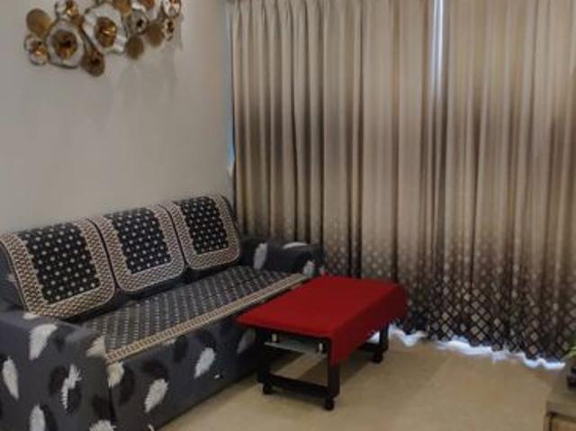 Resale | 3 BHK 935 Sq.Ft. Apartment in Rustomjee Reserve