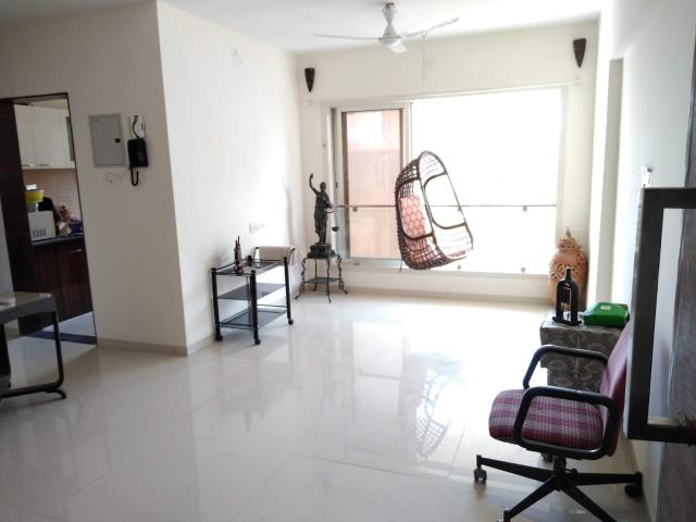 Resale | 3 BHK 940 Sq.Ft. Apartment in Malad West