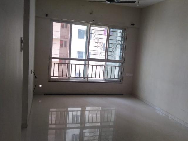 Resale | 3 BHK 941 Sq.Ft. Apartment in Kabra Aurum