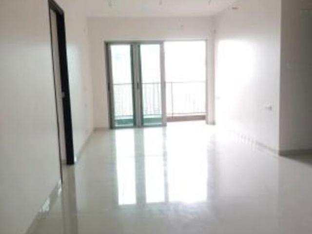 Resale | 3 BHK + 957 Sq.Ft. Apartment in Kalpataru Parkcity Eternia