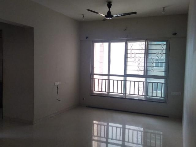 Resale | 3 BHK 950 Sq.Ft. Apartment in Kabra Aurum