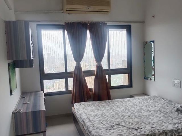 Resale | 3 BHK + 950 Sq.Ft. Apartment in Malad East