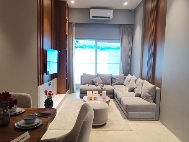 Resale | 3 BHK 950 Sq.Ft. Apartment in Mayfair Mira Pride