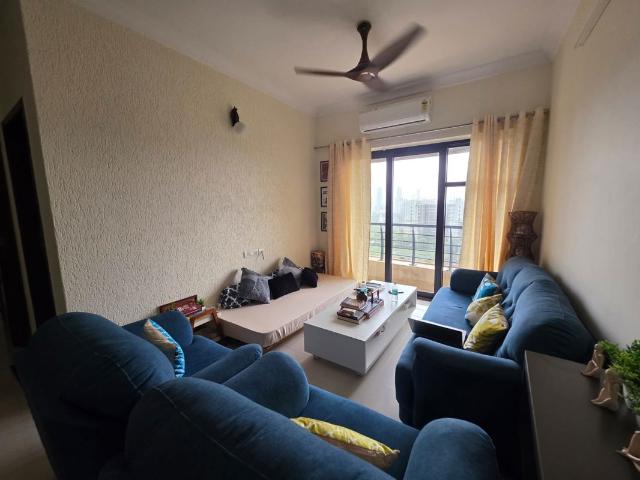 Resale | 3 BHK 950 Sq.Ft. Apartment in Raheja Interface Heights