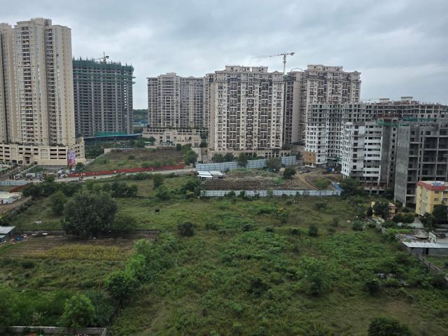 Resale | 3 BHK 963 Sq.Ft. Apartment in Birla Evam