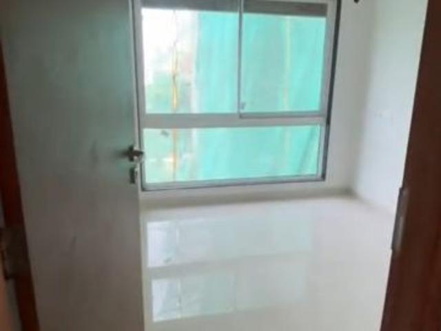 Resale | 3 BHK 975 Sq.Ft. Apartment in Shreeji Eternity