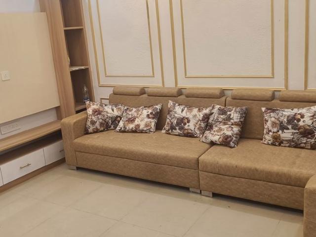 Resale | 3 BHK 977 Sq.Ft. Apartment in Omaxe Waterscapes