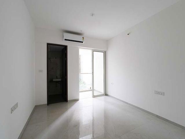 Resale | 3 BHK 981 Sq.Ft. Apartment in Goel Ganga Serio