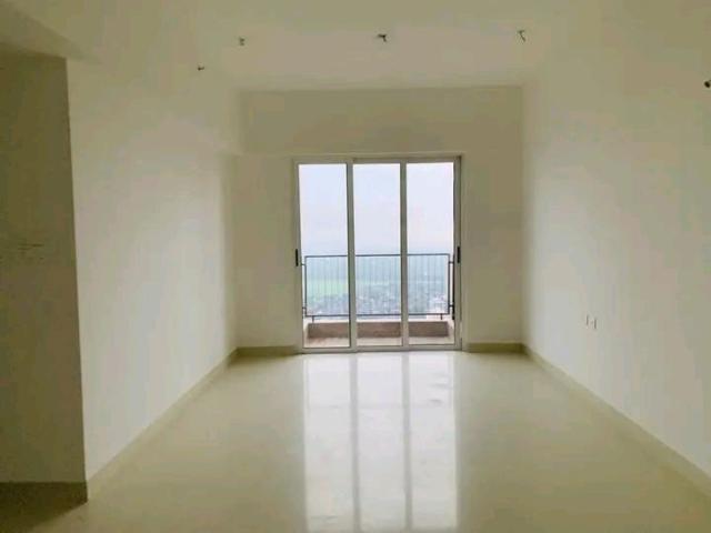 Resale | 3 BHK 983 Sq.Ft. Apartment in Runwal Forests