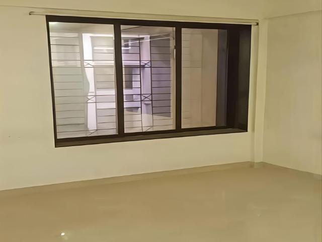Resale | 3 BHK 990 Sq.Ft. Apartment in Matunga East