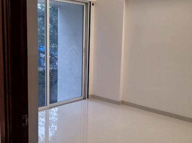 Resale | 3 BHK 993 Sq.Ft. Apartment in V Residences