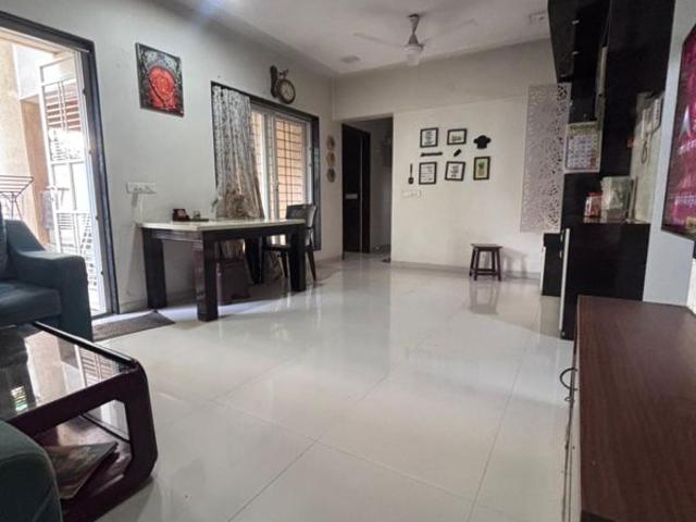 Resale | 3 BHK + Basement 1325 Sq.Ft. Apartment in Sanghvi Shells