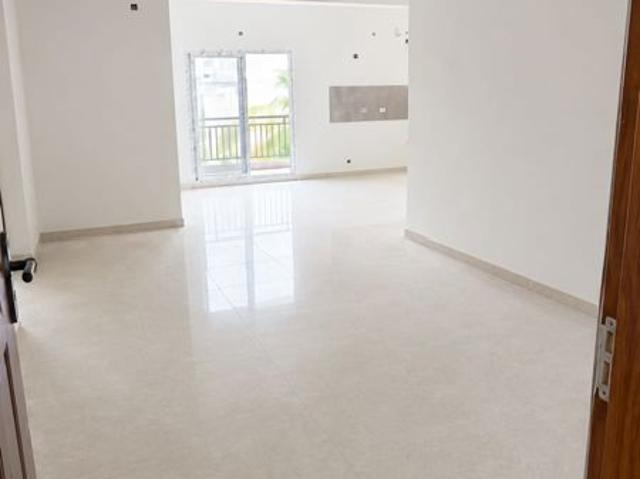 Resale | 3 BHK + Basement 1670 Sq.Ft. Apartment in Samyuktha The Golden Gate House