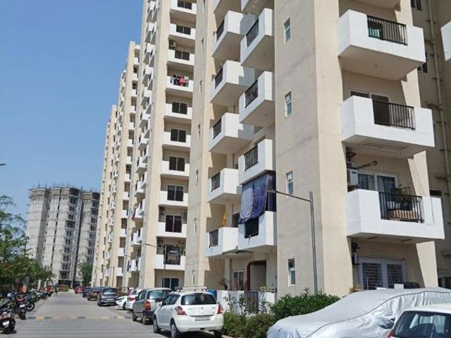 Resale | 3 BHK + Basement 745 Sq.Ft. Apartment in GLS Arawali City
