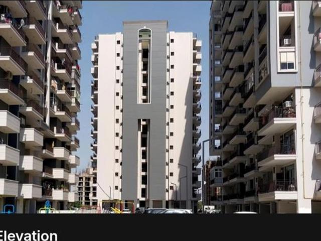 Resale | 3 BHK + Basement 850 Sq.Ft. Apartment in Amolik Sankalp