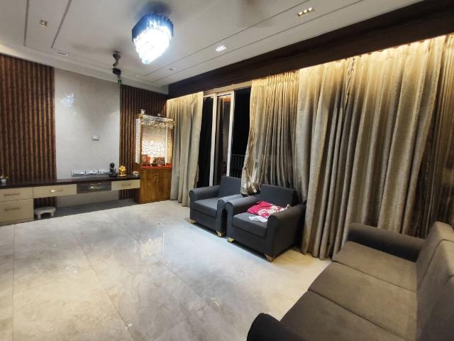 Resale | 3 BHK + Extra Room 943 Sq.Ft. Apartment in Tata Serein