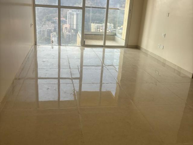 Resale | 3 BHK + Extra Room 965 Sq.Ft. Apartment in Sheth Montana Phase 3