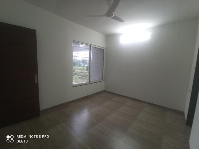 Resale | 3 BHK + Extra Room 1040 Sq.Ft. Apartment in Sarsan Nancy Hillview